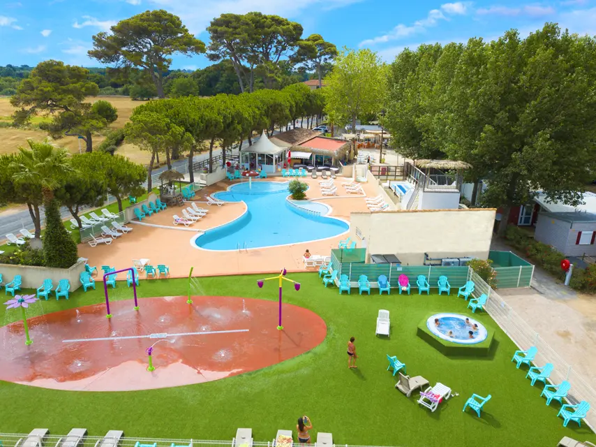Bars and restaurants — Camping Le Farret in Vias Plage